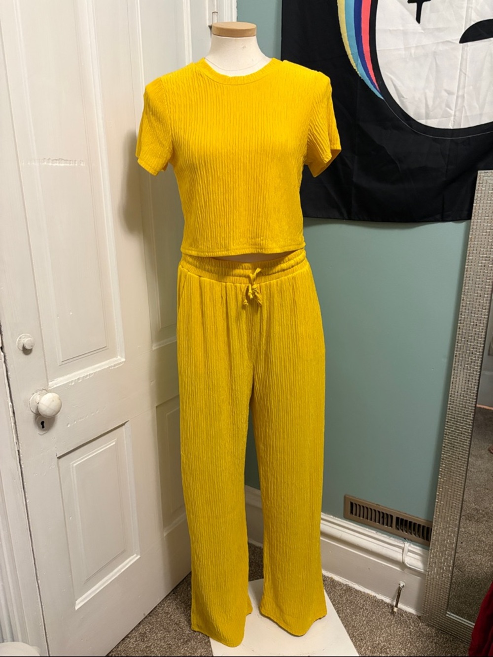 Women's Wide-Leg Ribbed Lounge Set in Yellow
